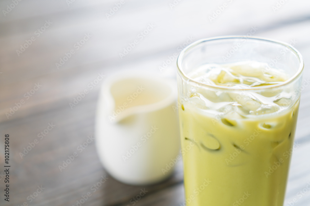 iced matcha latte iced matcha latte