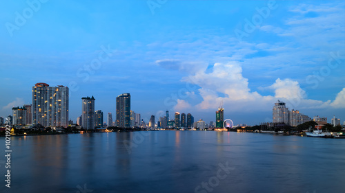 Chao phraya river and Bangkok cityscape at twilight © wirojsid