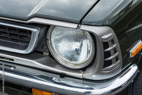 古い車のヘッドライト　Head lamp of the nostalgic car © norikko