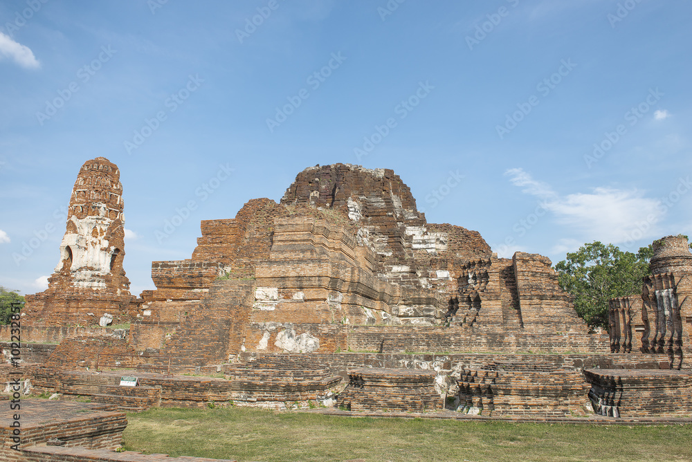 The ruins of pagoda at Wat Mahathat temple, Ayutthaya Province,