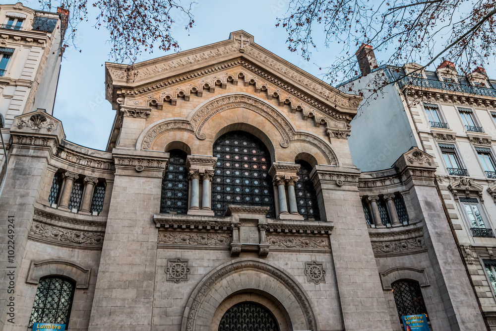 Façade du Grand temple de Lyon