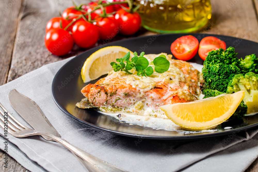 Grilled Salmon Steak with Cream sauce