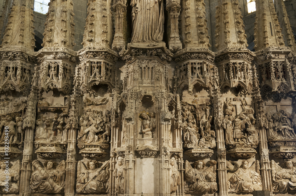 Retablo de Alabastro de la Basílica de Santa María (Castelló d’Empúries, Gerona, Catalunya, España)
