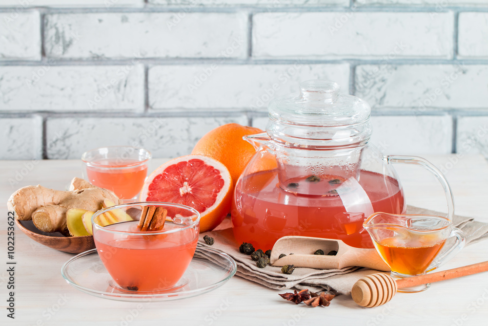 Grapefruit herbal tea with ginger and honey Grapefruit herbal tea with ginger and honey