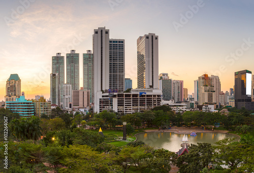 Bangkok business district with the public park area in the foreg © funfunphoto