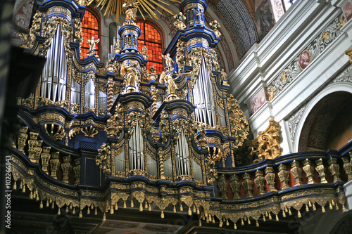 Pipe Organ - Baroque church