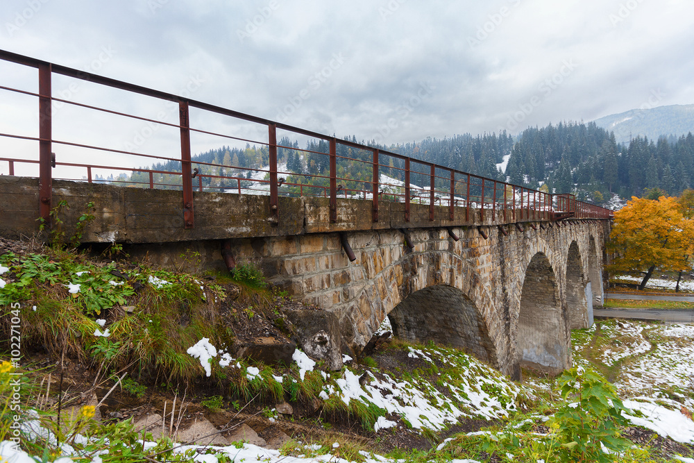Viaduct was built during the Austro-Hungarian empire in the village of Vorokhta, Ukraine Viaduct was built during the Austro-Hungarian empire in the village of Vorokhta, Ukraine
