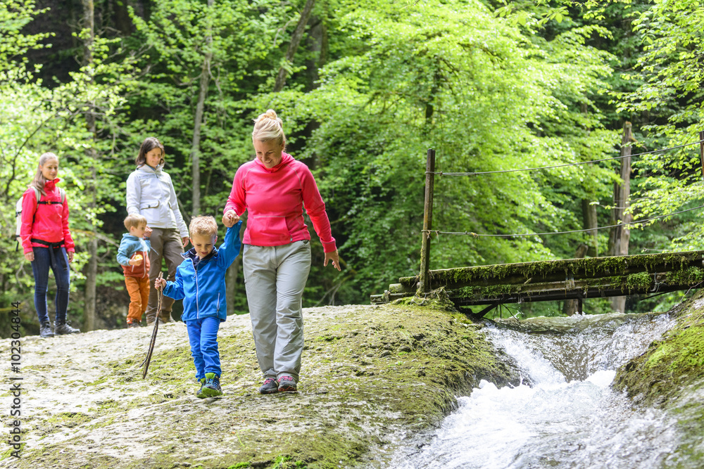 Obraz premium Natur erkunden beim Ausflug ins Grüne