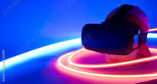 VR virtual reality wearable headset