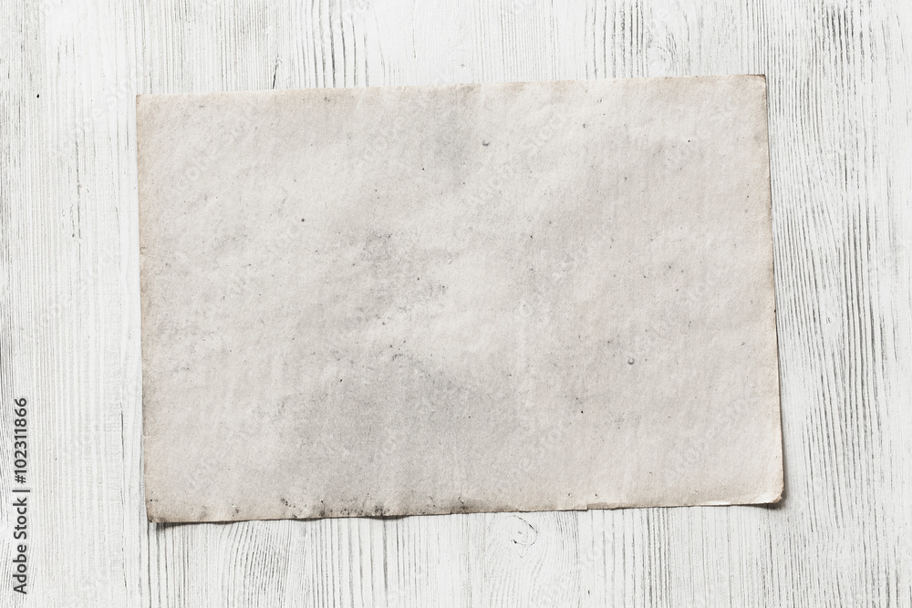 Fototapeta premium paper on wooden background