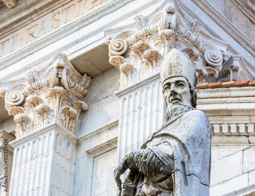 фотографія Catholic Cathedral in Urbino, Italy
