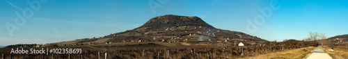 Obraz na płótnie Hungarian Csobanc mountain w salonie