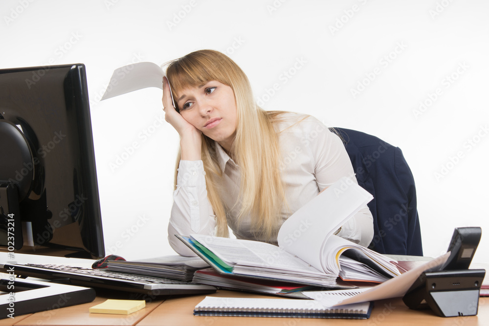 Tired office of a specialist can not find the document Tired office of a specialist can not find the document