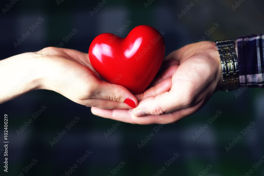 Obraz premium couple hand valentine heart