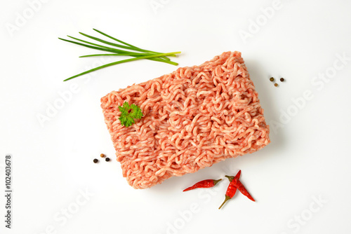 Raw minced meat