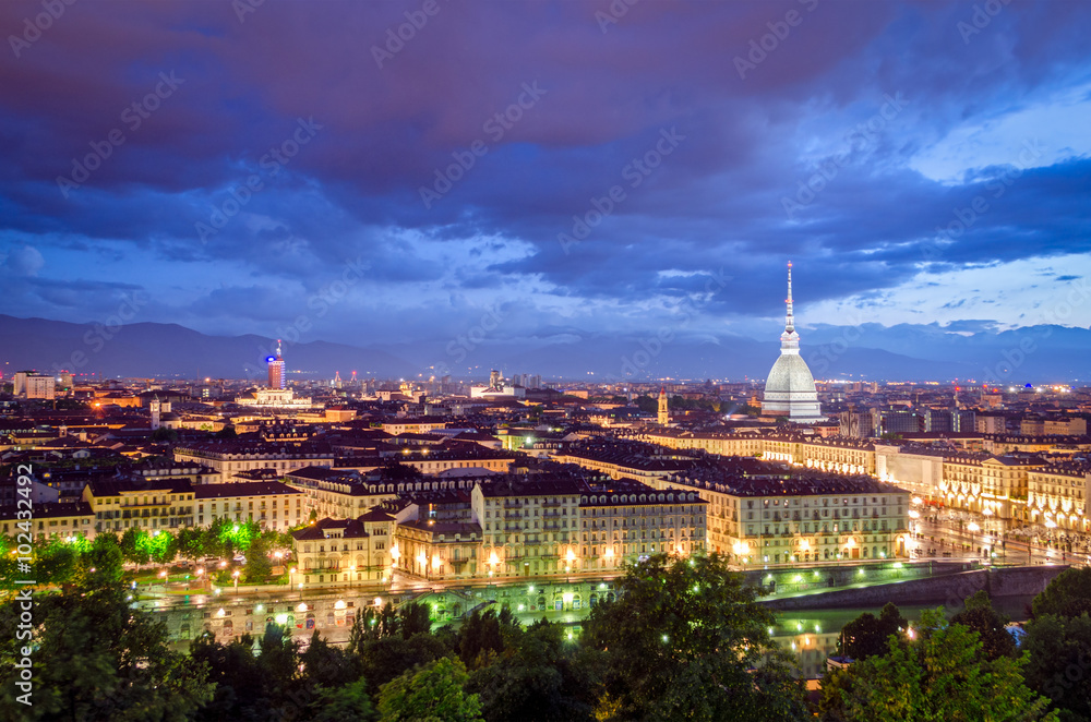 Fototapeta premium Turin (Torino) high definition panorama at twilight
