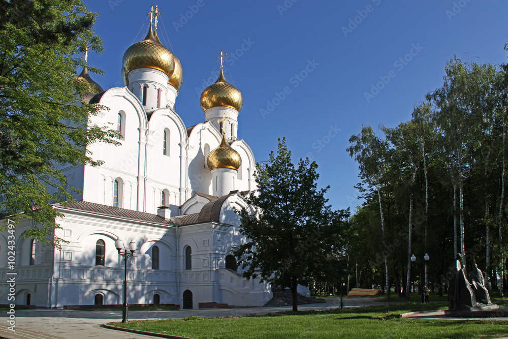Yaroslav , cathédrale de la Dormition