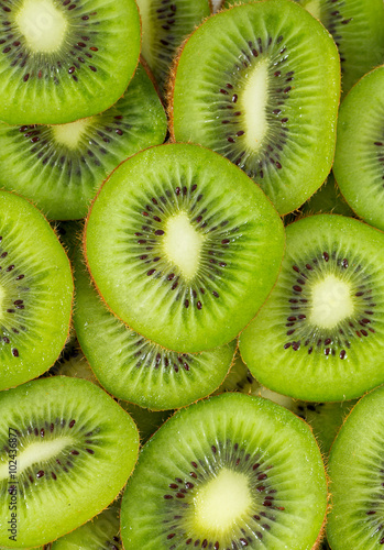 slived kiwi