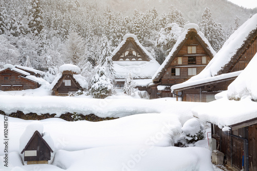 Wallpaper Mural Winter Shirakawa go village in japan Torontodigital.ca