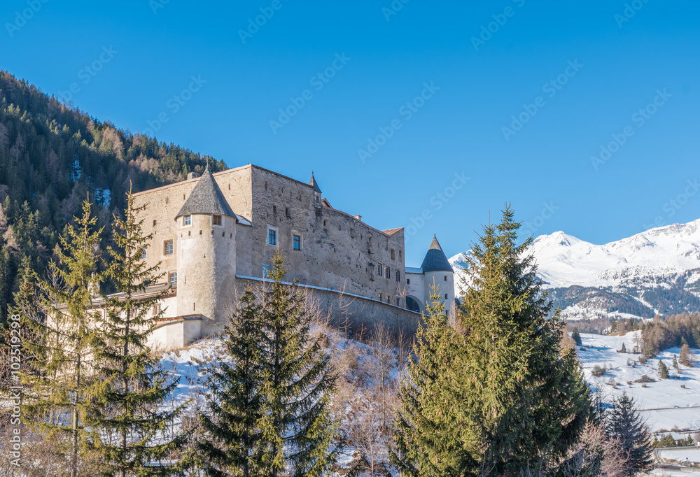 Schloss Naudersberg in Nauders, Tirol