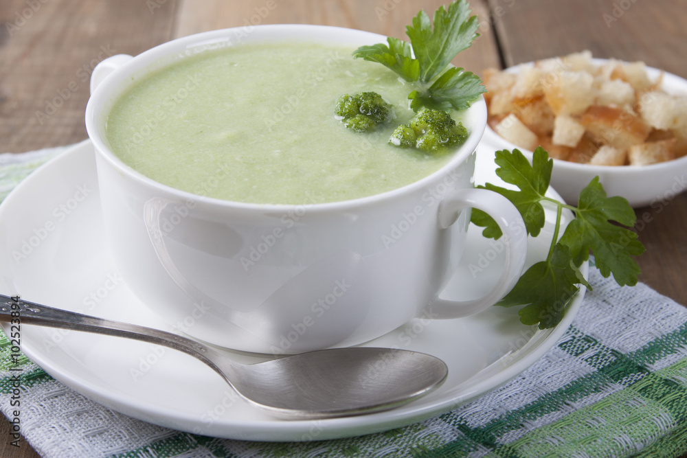 Cream of broccoli with croutons and parsley Cream of broccoli with croutons and parsley