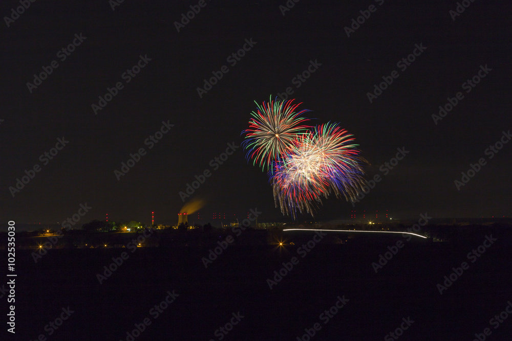 Feuerwerk über Schweinfurt, Unterfranken,Bayern, Deutschland Feuerwerk über Schweinfurt, Unterfranken,Bayern, Deutschland