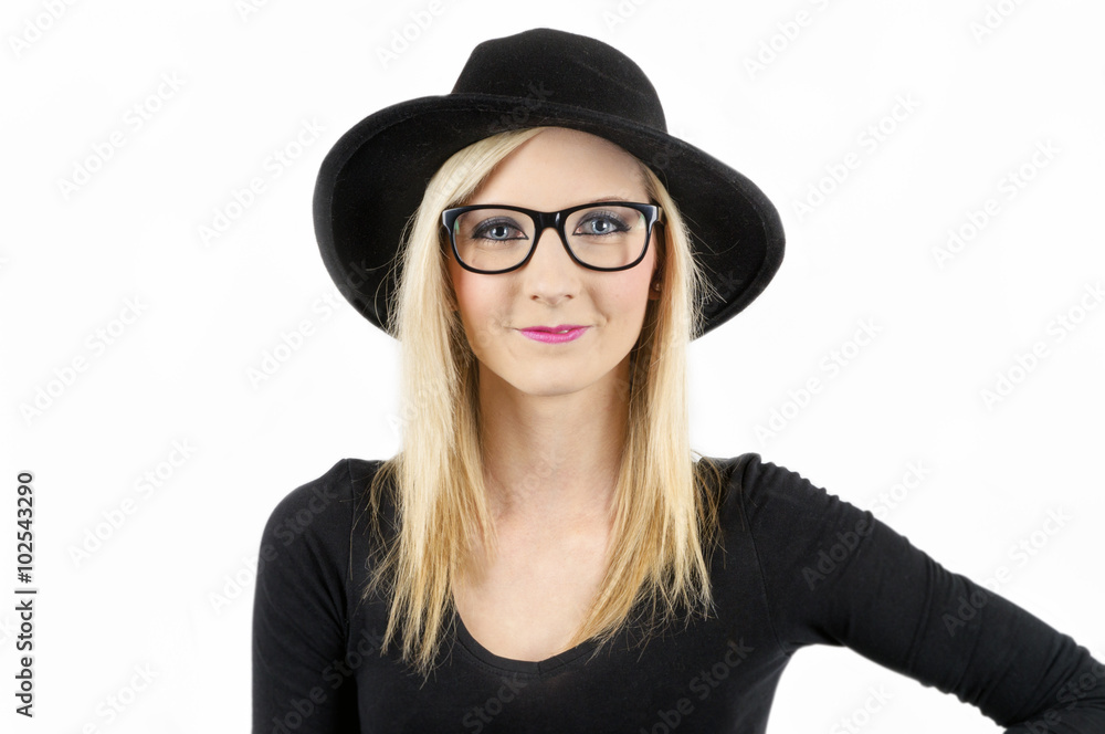 Frau mit Hut und Brille. Frau mit Hut und Brille.