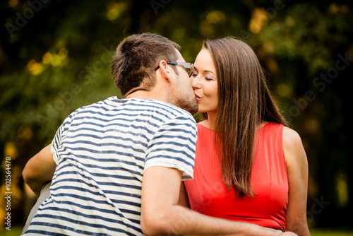 Young couple kissing © Martinan