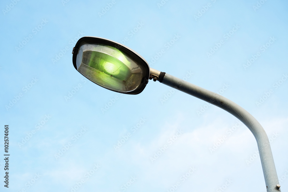 lights which is turned on on Post lighting (isolated mode) lights which is turned on on Post lighting (isolated mode)