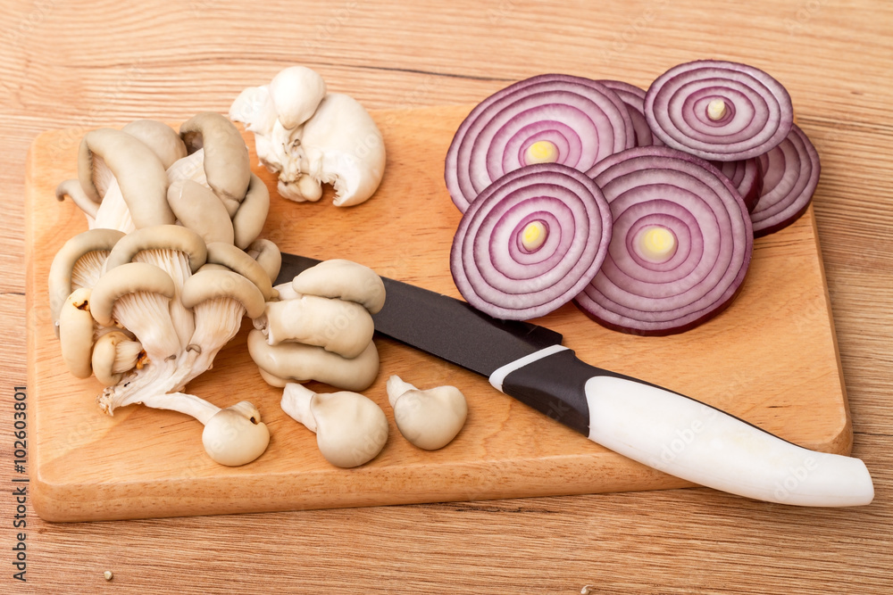 Oyster mushrooms and onion Oyster mushrooms and onion