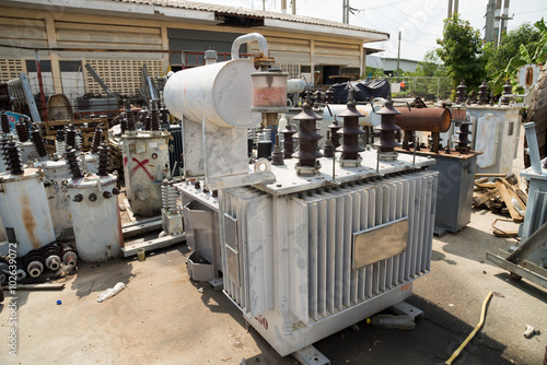 Wallpaper Mural Old and damaged transformers Torontodigital.ca