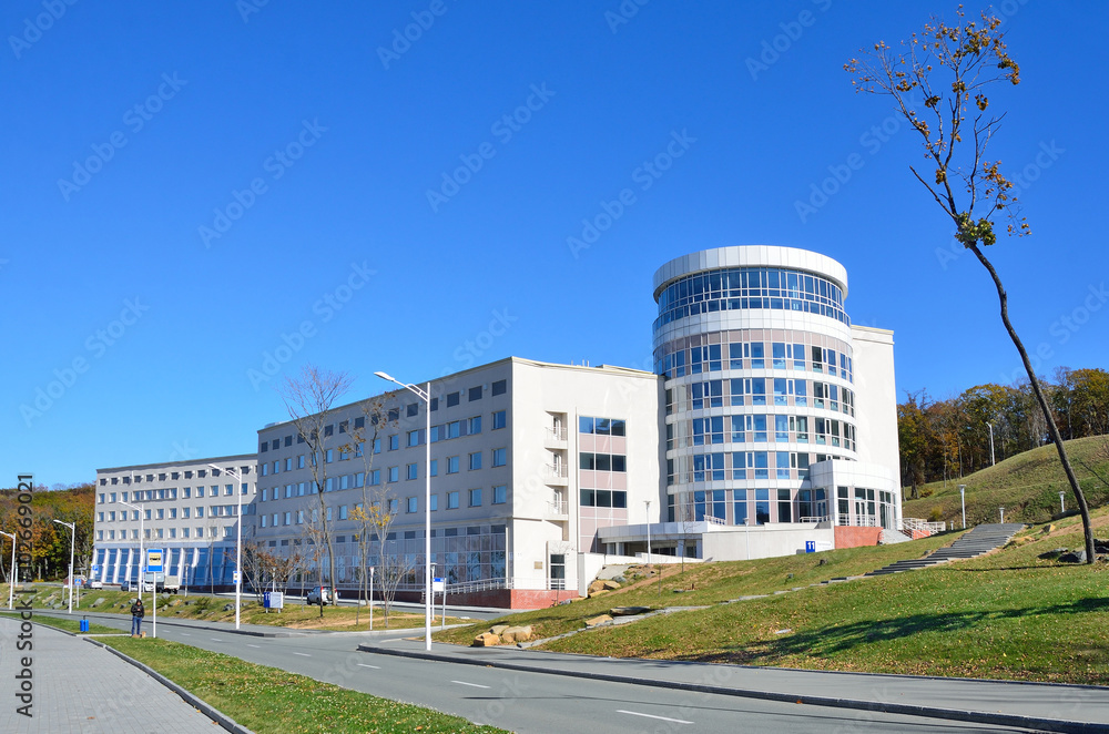 Корпуса Дальневосточного федерального университета (ДВФУ), Владивосток, остров Русский