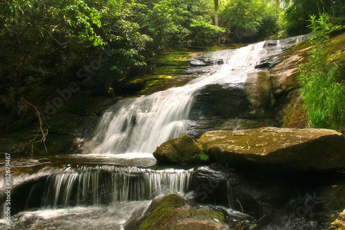 Fototapeta Naklejka Na Ścianę i Meble -  Lush Waterfall in Appalachian Mountains