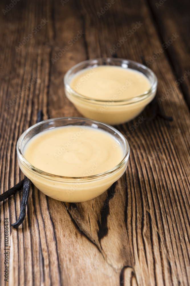 Portion of Vanilla Sauce Portion of Vanilla Sauce