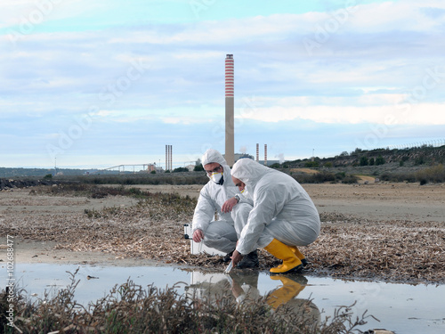 Bilde på lerret Study of environmental pollution