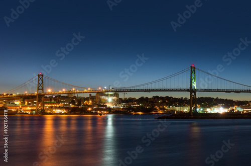 Quadro su tela Angus L. Macdonald Bridge that connects Halifax to Dartmouth