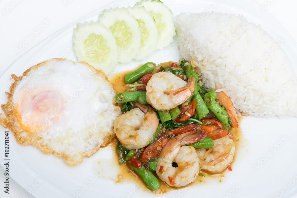 rice and shrimp with Basil and chili sauce and egg