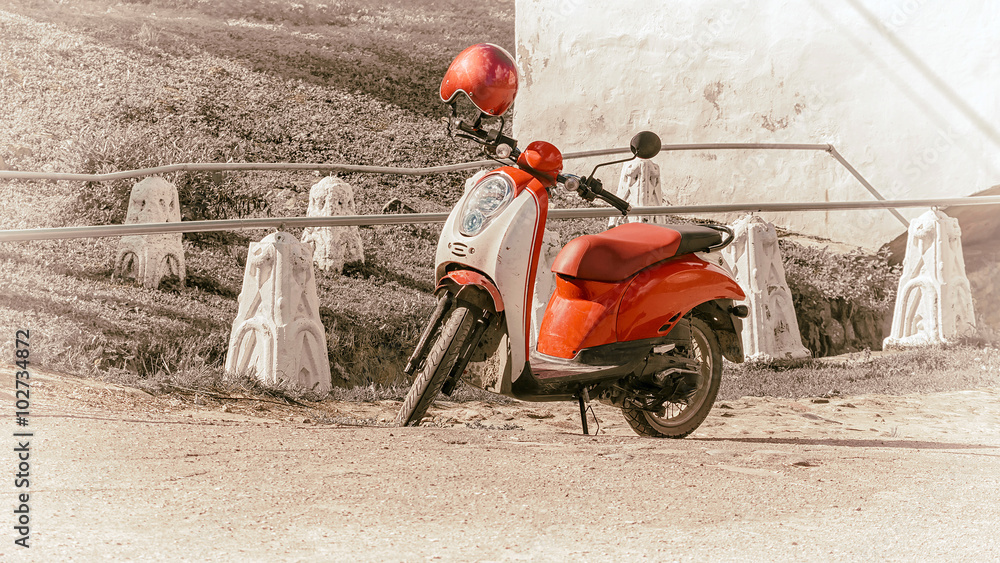 Fototapeta red moped