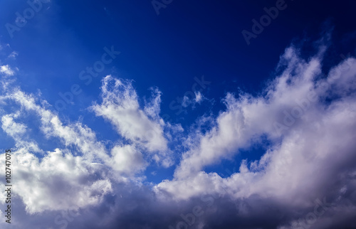 Fototapeta Naklejka Na Ścianę i Meble -  Blue sky background with white clouds
