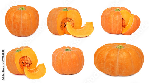 Set whole and sliced pumpkins (isolated)