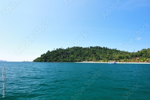  The paradise island in trang province , thailand