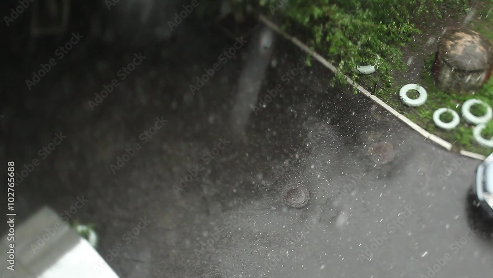 Heavy Rain, top view Heavy Rain, top view