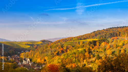 Kleines Dorf am Fuße des Odenwald