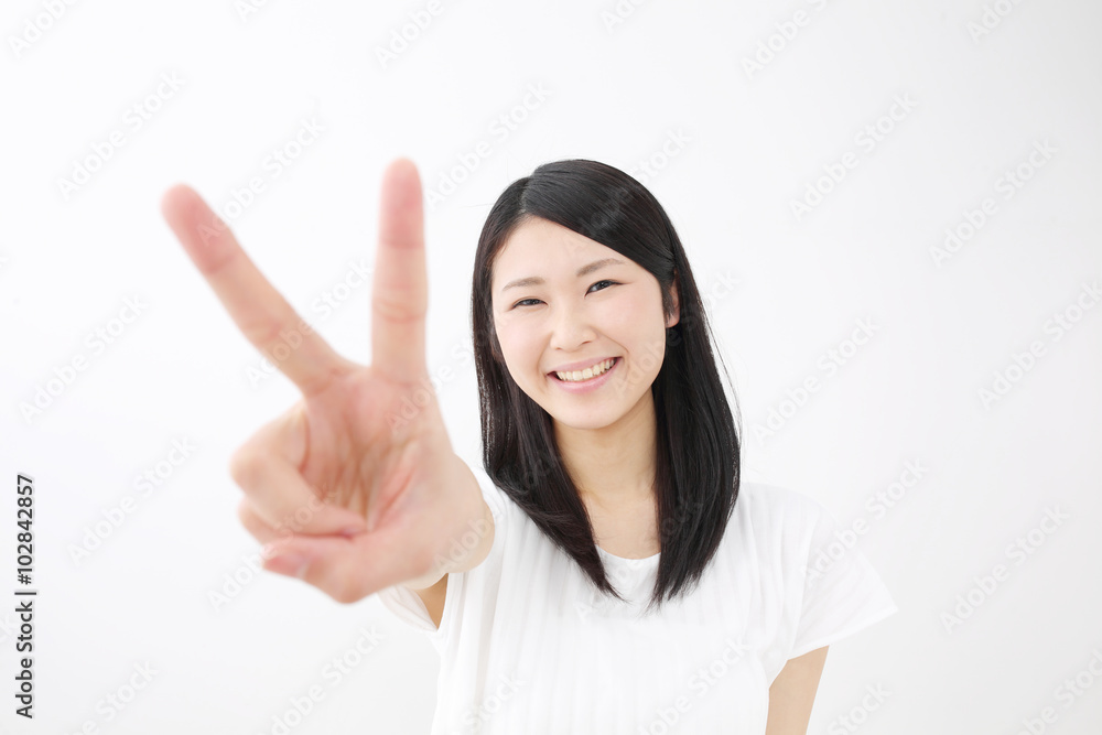 ピース・若い女性 ピース・若い女性
