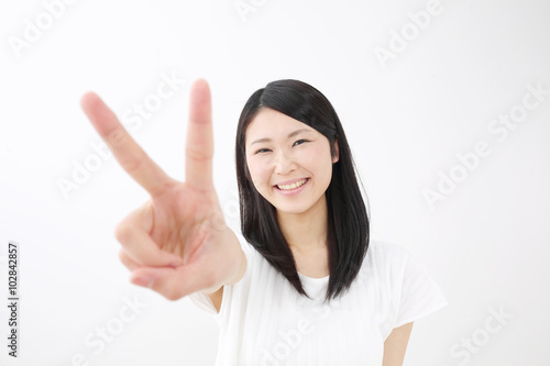 Wallpaper Mural ピース・若い女性 Torontodigital.ca