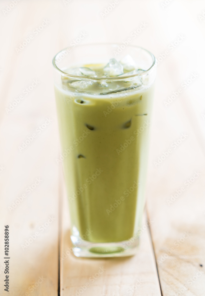 iced matcha latte iced matcha latte