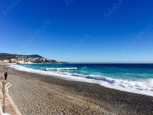 Nizza, spiaggia e Promenade des Anglais © lamio