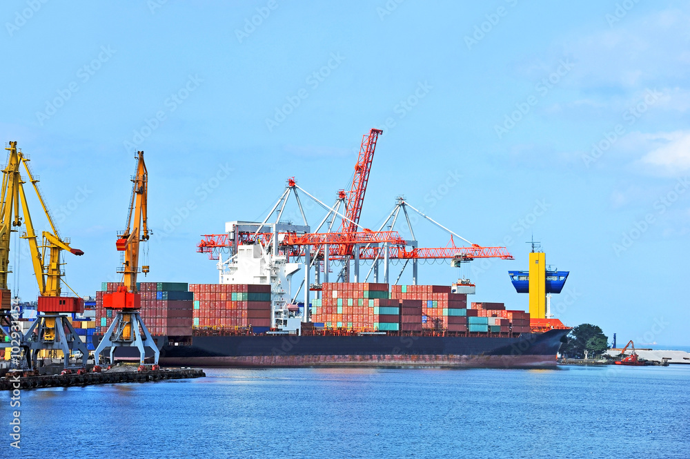 Cargo crane and ship Cargo crane and ship