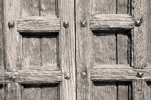 door in italy old ancian wood and trasditional  texture nail photo