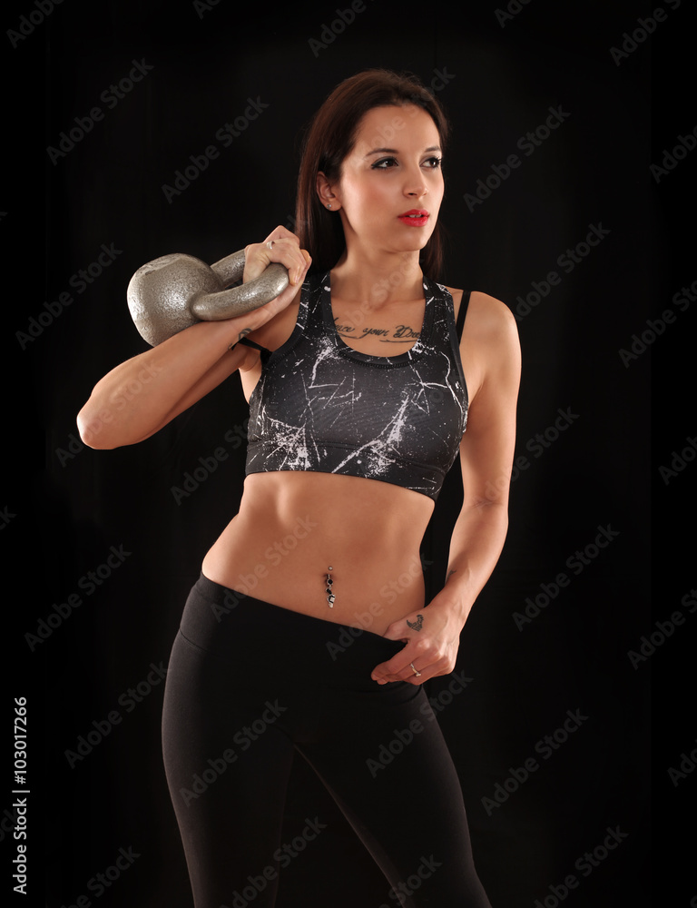 Frau mit Kettlebell Frau mit Kettlebell